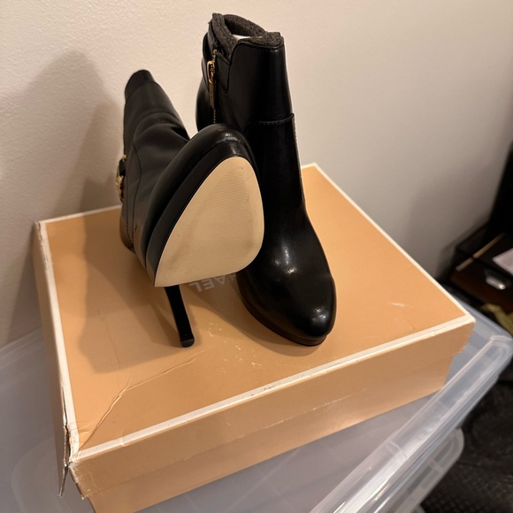 NW Michael Kors Booties - Picture 5 of 7